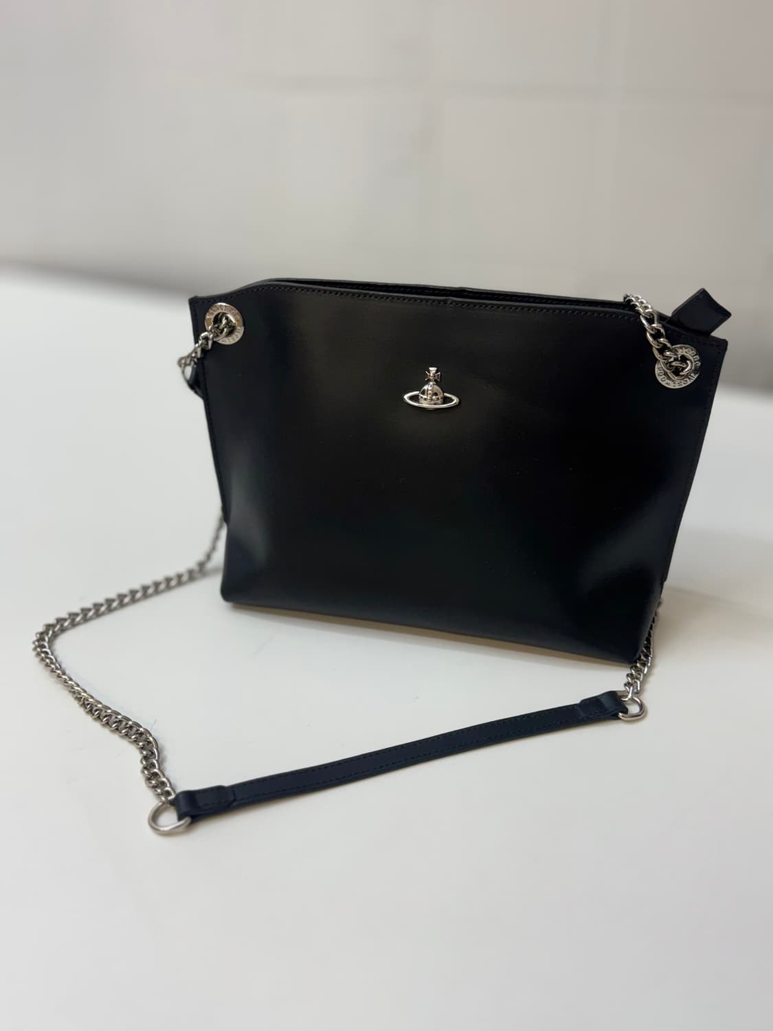 Vivienne Westwood 비비안 웨스트우드 코린나 스몰 토트백 상품이미지1