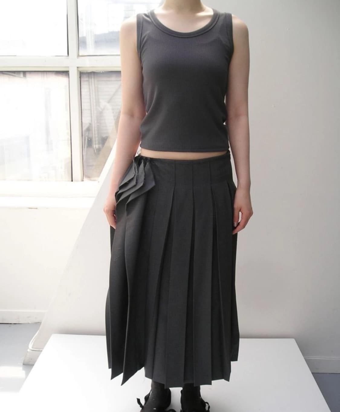 Eonts 에옹쓰 슬리브리스 나시 sleeveless top  상품이미지1