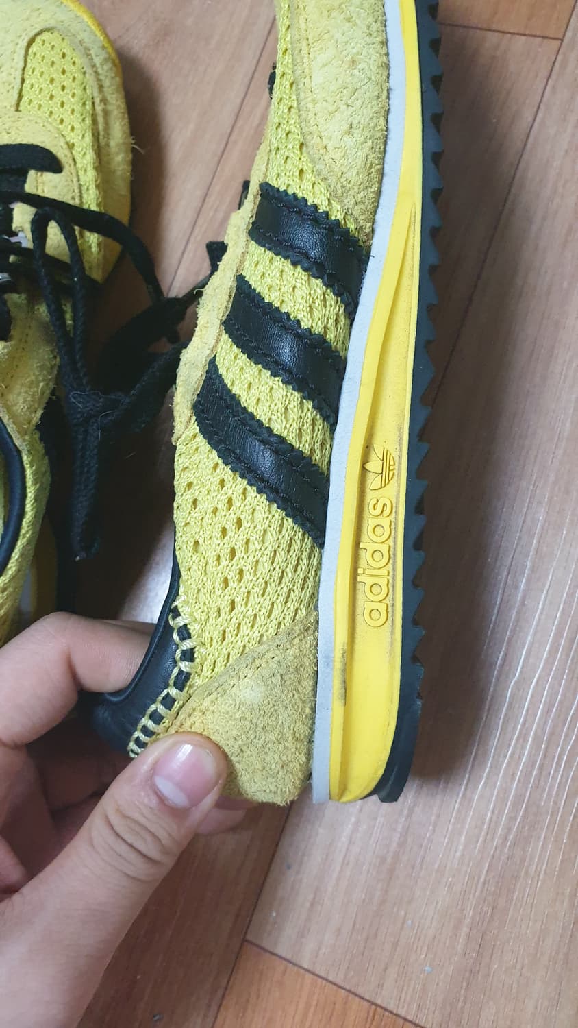 아디다스 x 웨일스 보너 SL 76 옐로우 235 상품이미지2