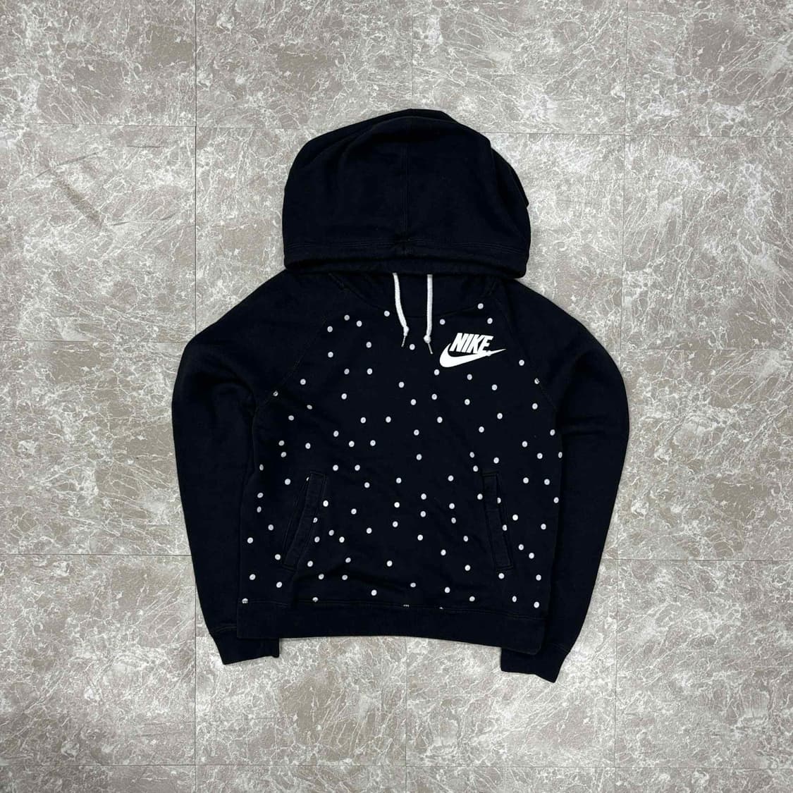 나이키 푸츄라 도트 땡땡이 걸즈 스웨트셔츠 후드티(M) 상품이미지2