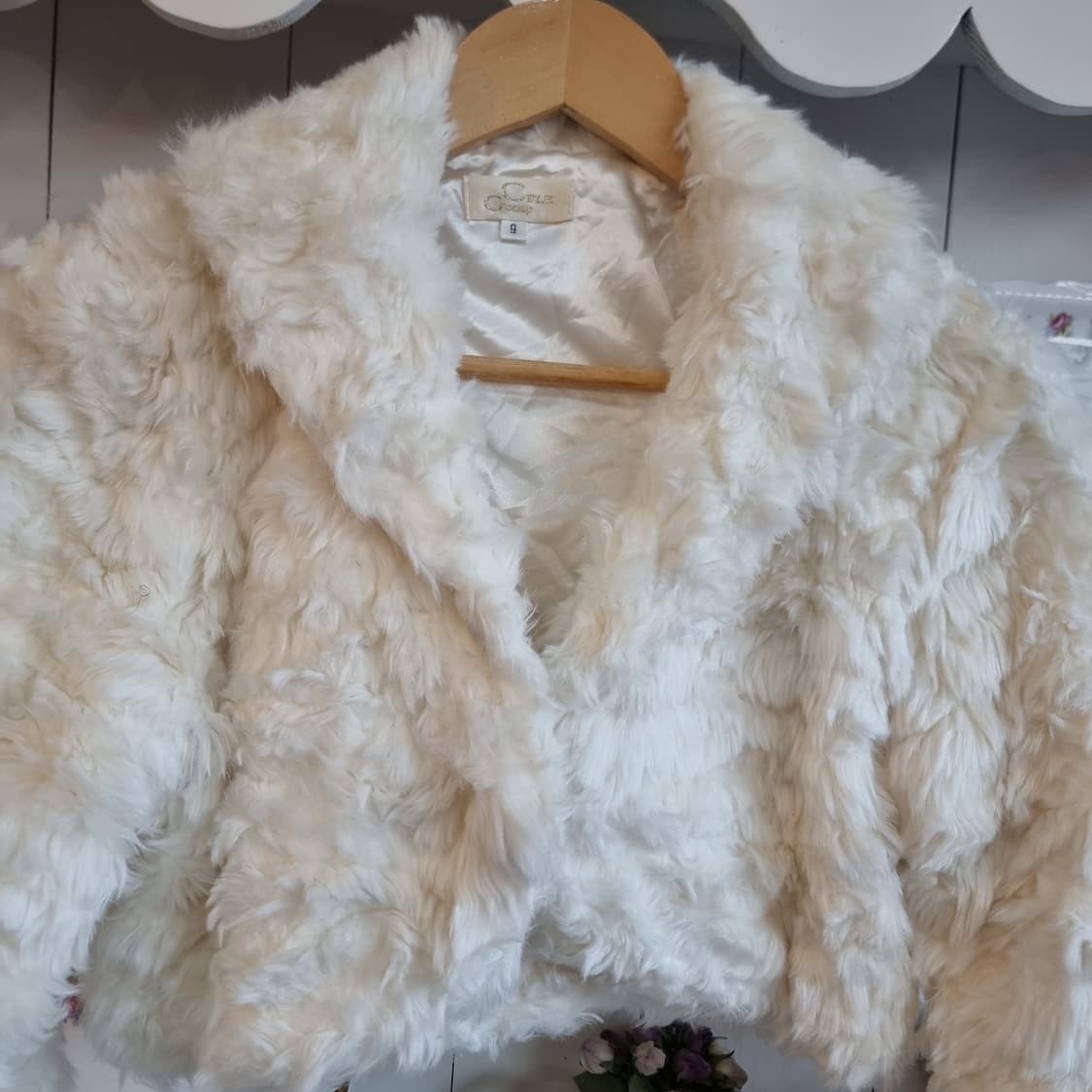 화이트 퍼 크롭 자켓 상품이미지4