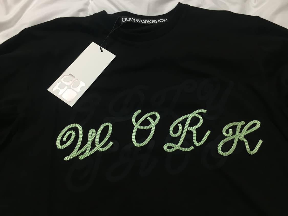 오들리워크샵 hermit cursive tee 롱슬리브 티 상품이미지4