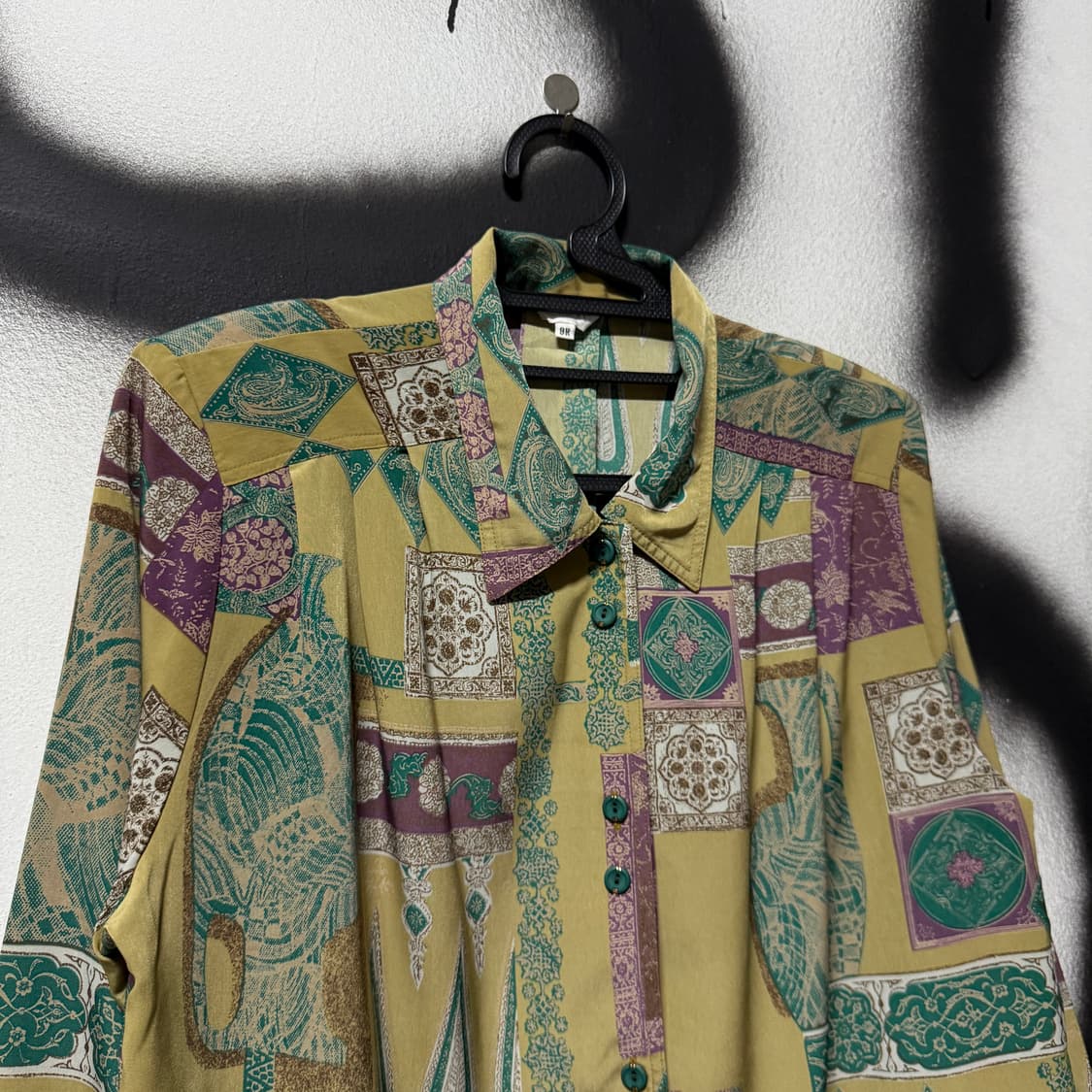 VTG 빈티지 멀티 컬러 에스닉 바로크 패턴 핀턱 셔츠 상품이미지3