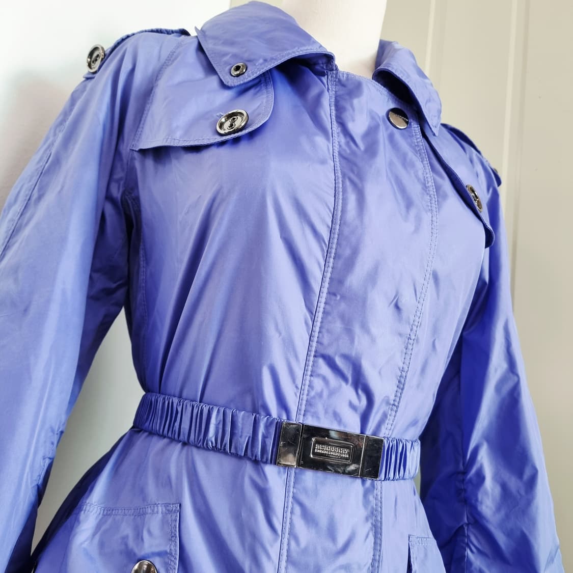 버버리 나일론 벨티드 바람막이 점퍼 자켓 (55/표기UK8,US6) 상품이미지5