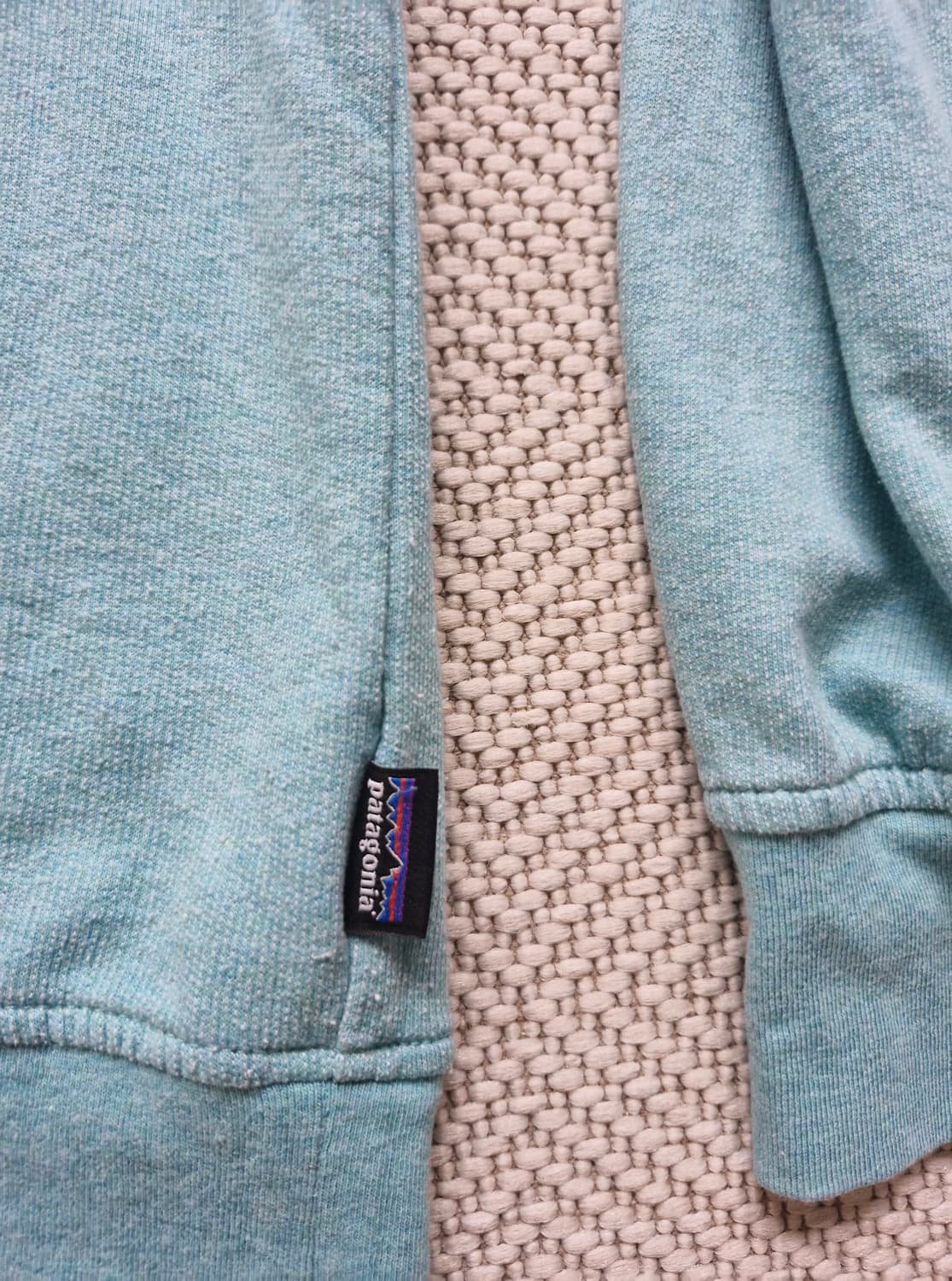 파타고니아 로고 badge 후드티 L  상품이미지5