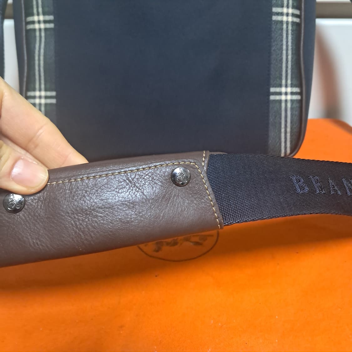 빈폴 남성 크로스백(남녀공용 가능) 상품이미지3