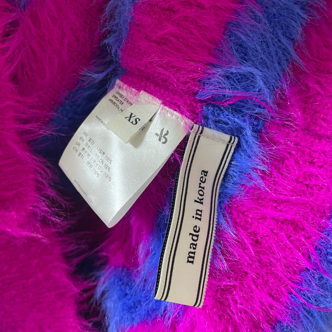 [xs] 앤더슨벨 스트라이프 헤어리 모헤어 브이넥 니트 핑크 상품이미지7