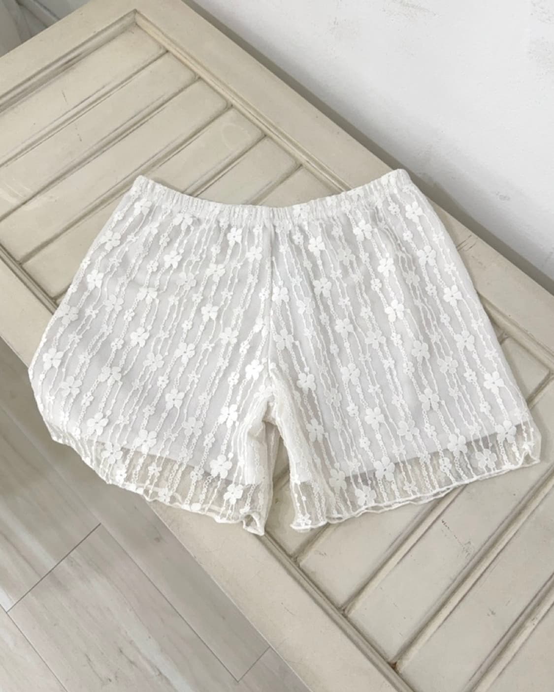 White lace pants 상품이미지1