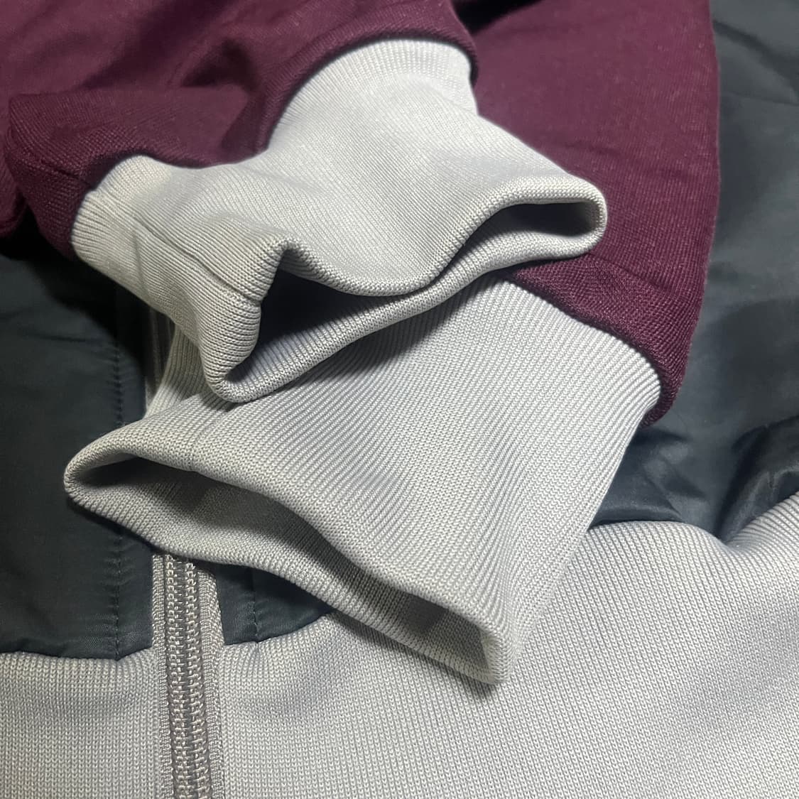 아디다스 버건디 컬러 져지 상품이미지4