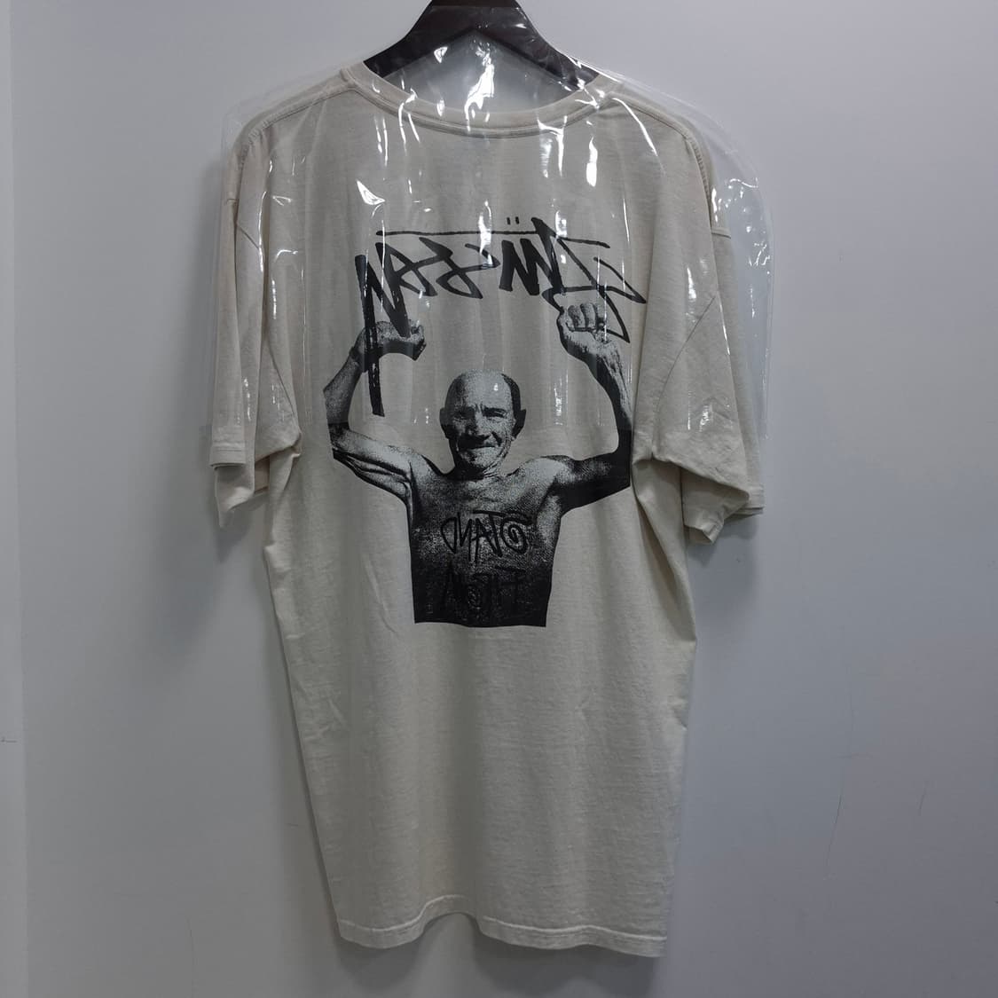 스투시 x 마틴 로즈 스탠드 펌 피그먼트 다이드 티 내츄럴 L / 할인 상품이미지2