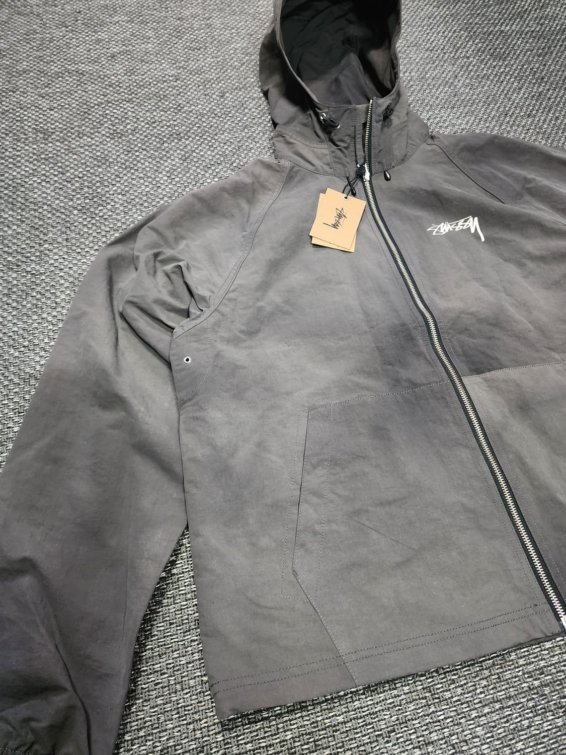 스투시 웨이브다이 비치쉘 자켓 그레이 L 상품이미지2