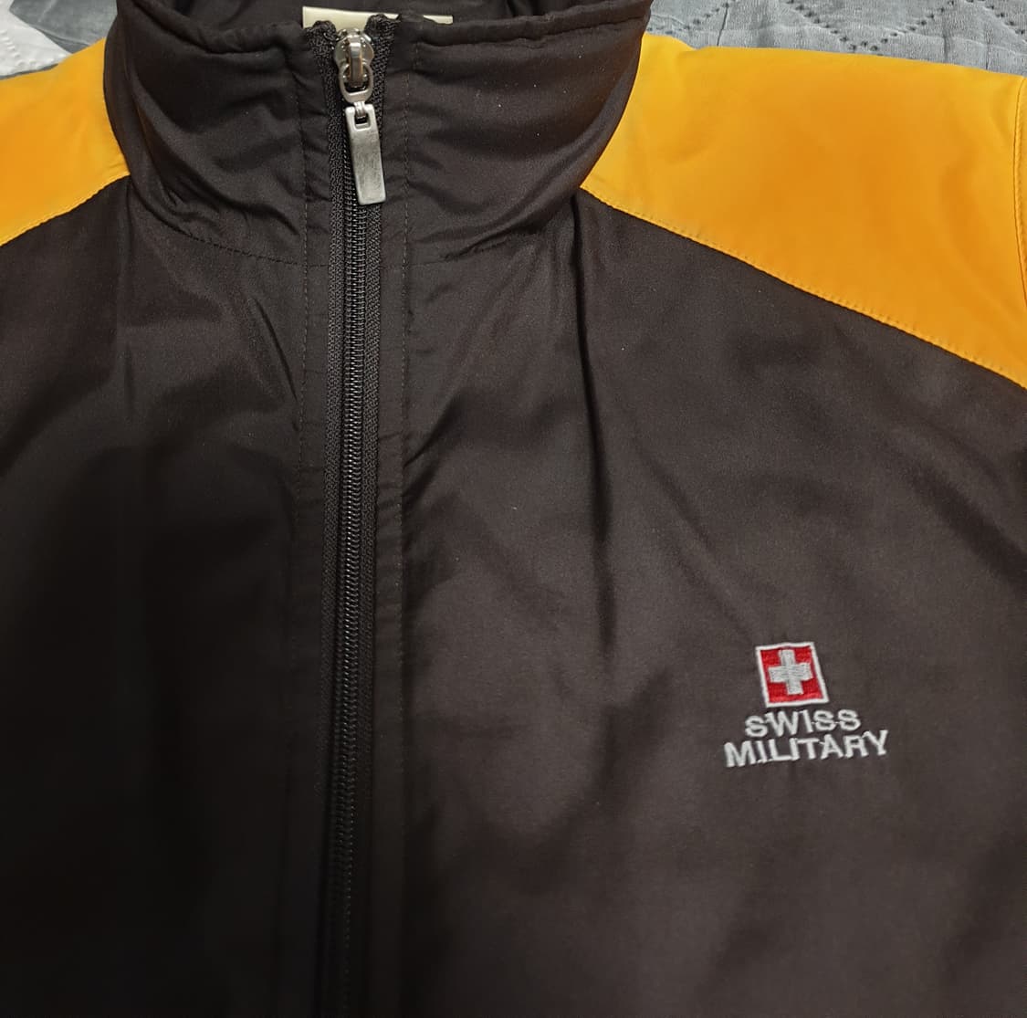 스위스밀리터리 마운틴 안감퀄팅 조끼 베스트 (L) 상품이미지2