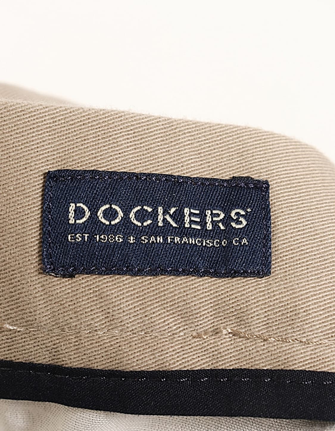 DOCKERS by Levi's Tuck Light Chino (32) 상품이미지7