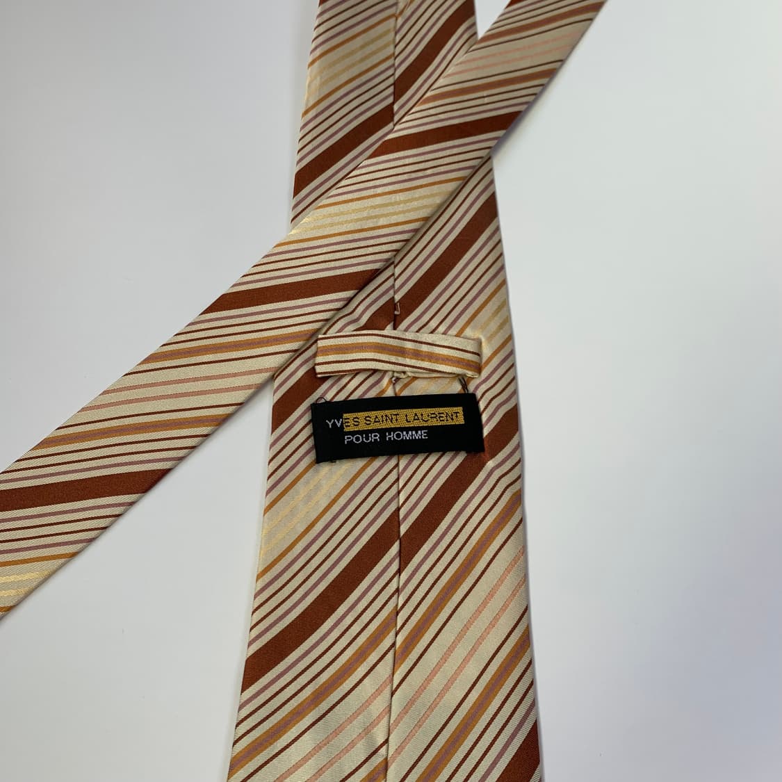 입생로랑(YSL) 스트라이프 넥타이 명품 100실크 A+등급 상품이미지5