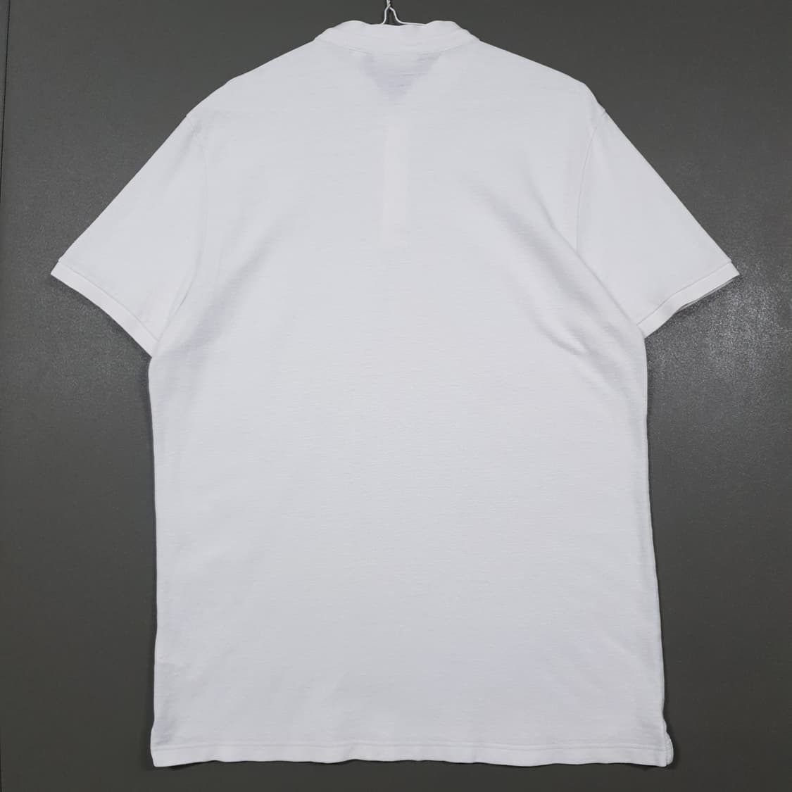 110) 라코스테 남성 헨리넥 변형 반팔 카라티 폴로 셔츠 화이트 슬림핏 상품이미지9