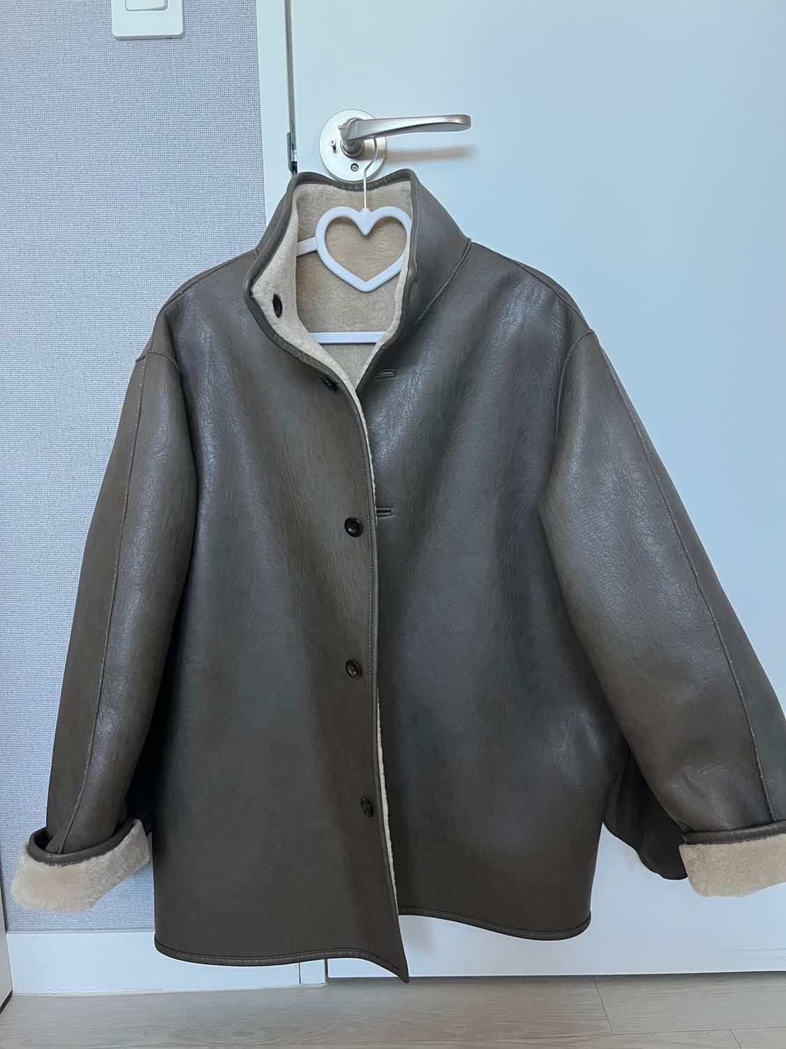 모이아 리버시블 퍼 코트 상품이미지4