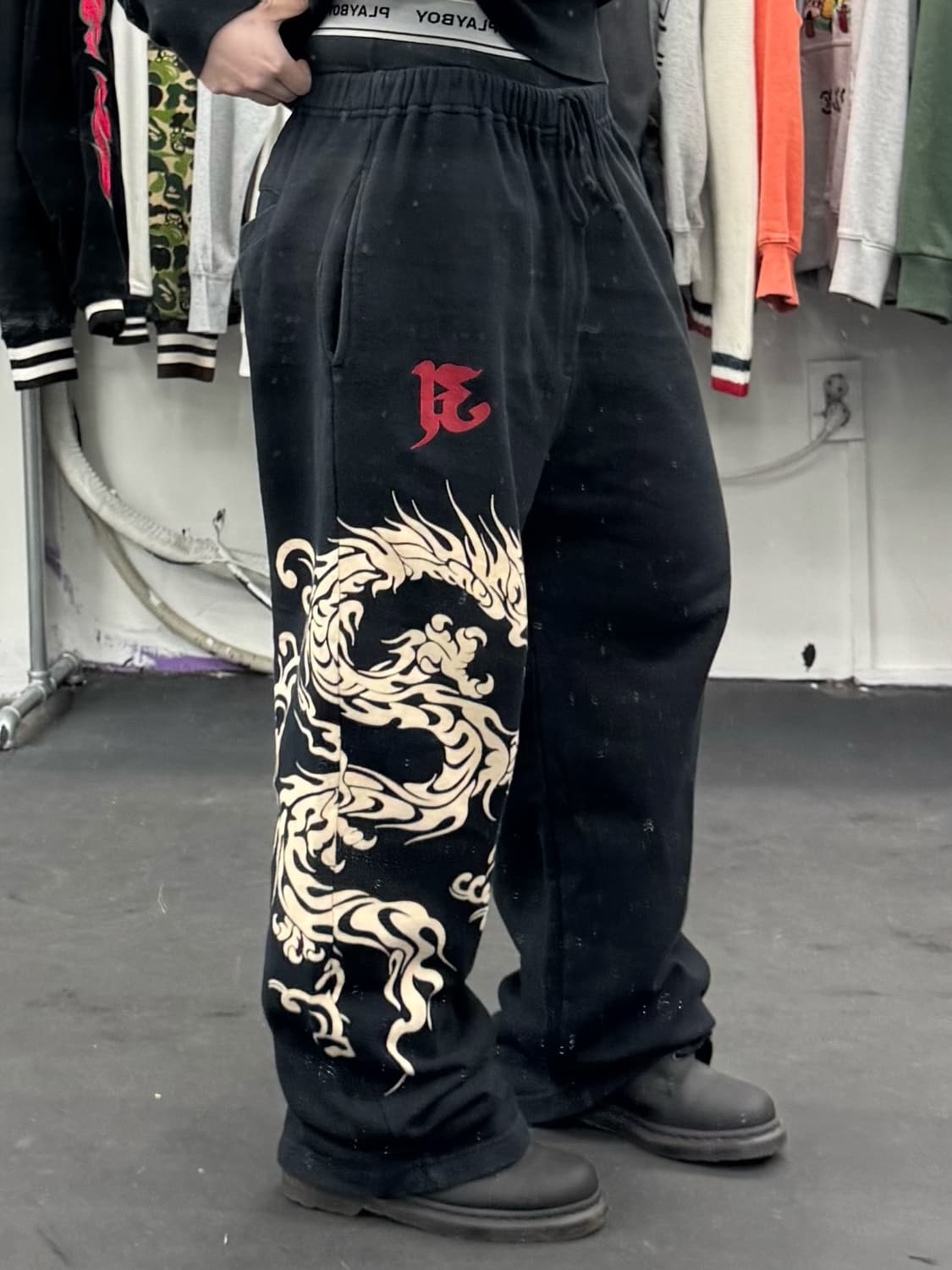 카라쿠리 타마시 오리엔탈 프린팅 스웻팬츠 상품이미지4