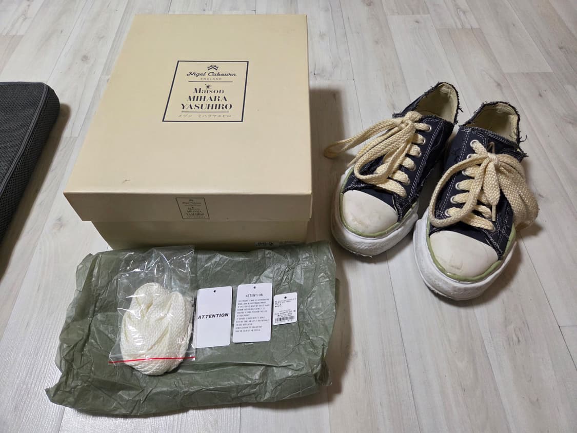 메종 미하라 야스히로 x 나이젤 카본 로우 컷 스니커즈 다크 네이비 41 상품이미지1
