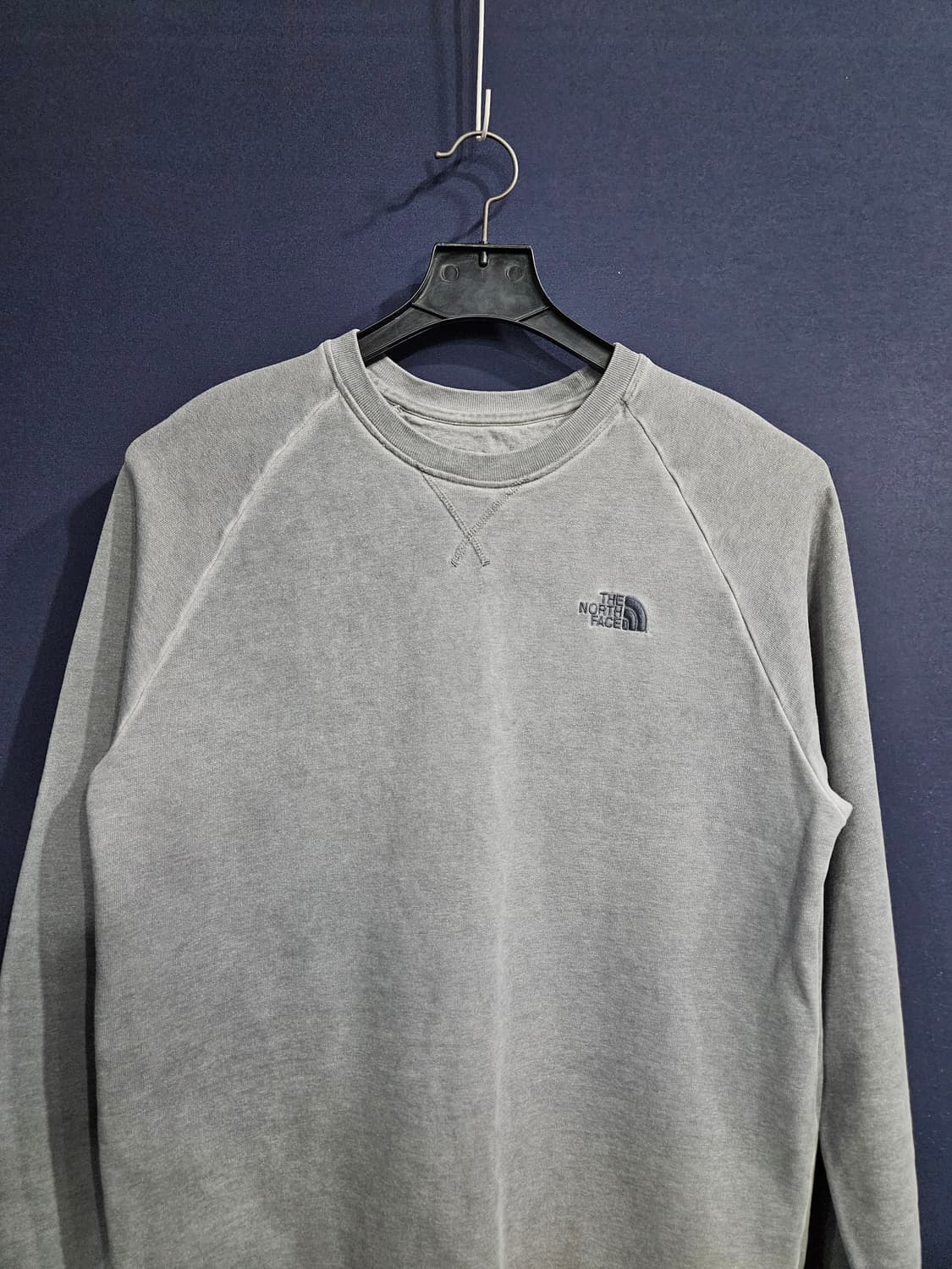 노스페이스 그레이컬러 남성 105 맨투맨  상품이미지7