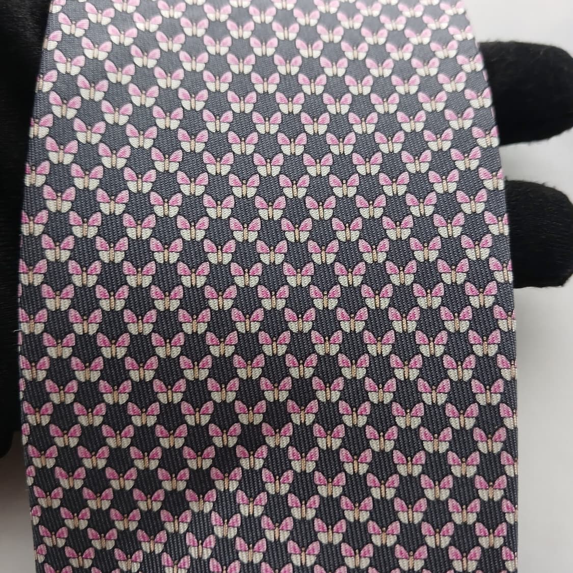 살바토레 페라가모 실크 핑크 넥타이 7.8cm A+등급 A18703
 상품이미지6