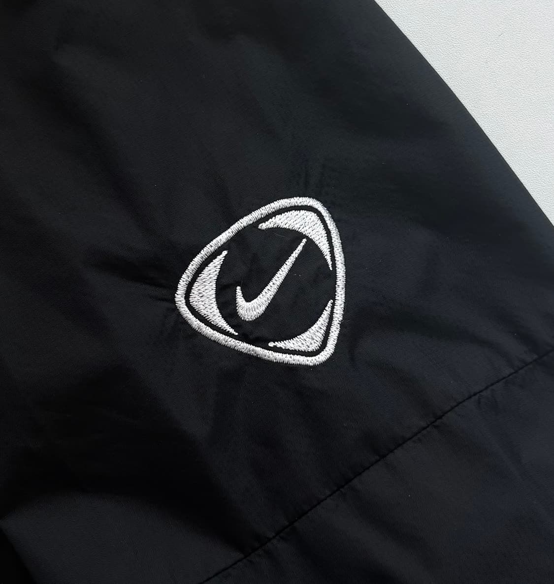 Nike 나이키 맨유 AIG 윈드브레이커 상품이미지4