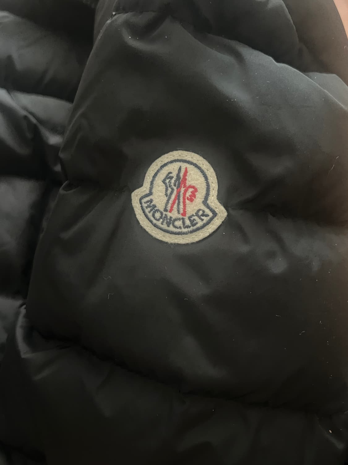 (정품) 몽클레어 패딩 샤르팔 블랙 색상 키즈 14A 상품이미지6