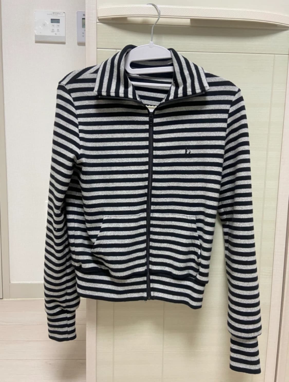 헬레네파리스 스트라이프 집업 상품이미지3