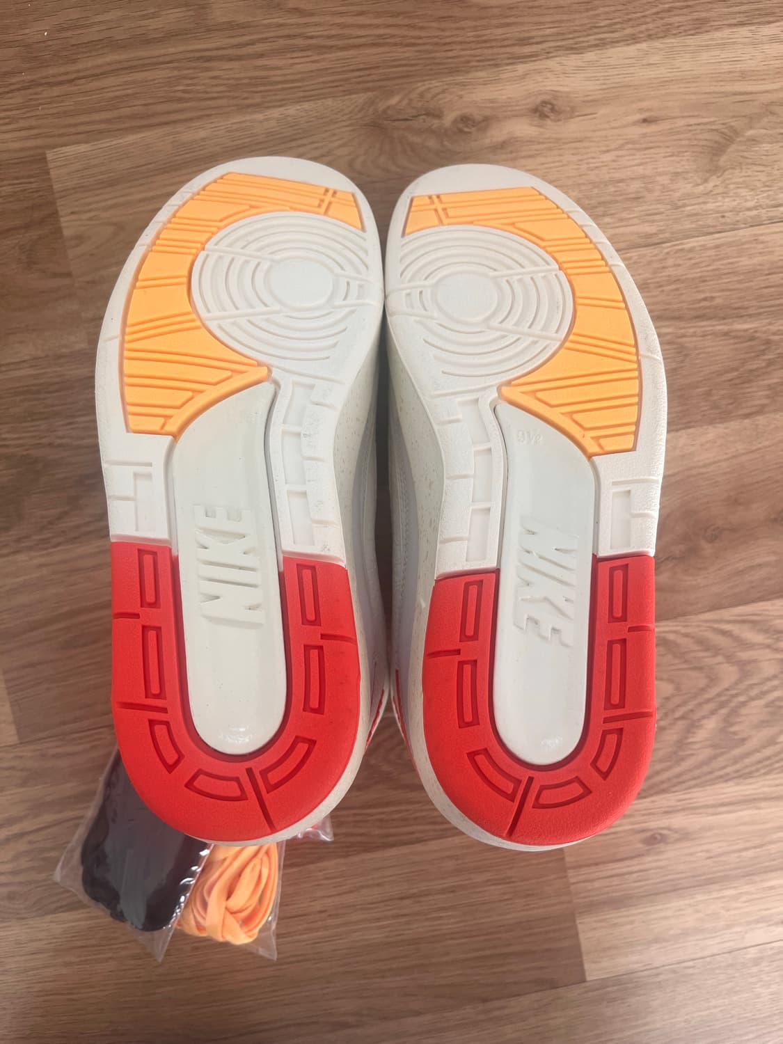 조던2 메종 샤또 루즈 레트로 SP 오렌지 상품이미지5