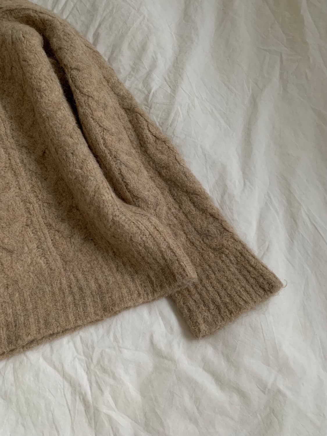 브라운 꽈배기 니트 상품이미지3