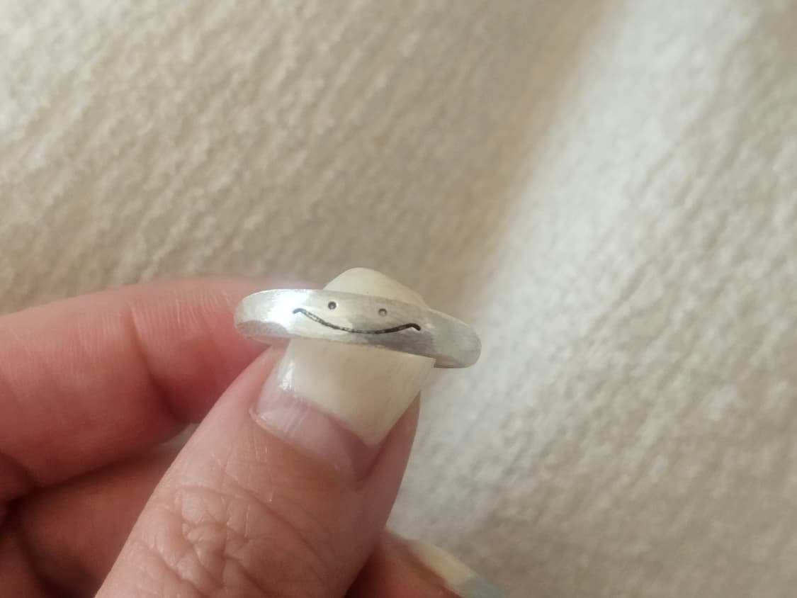 귀여운 데일리 링 무광 실버 스마일 반지 상품이미지3