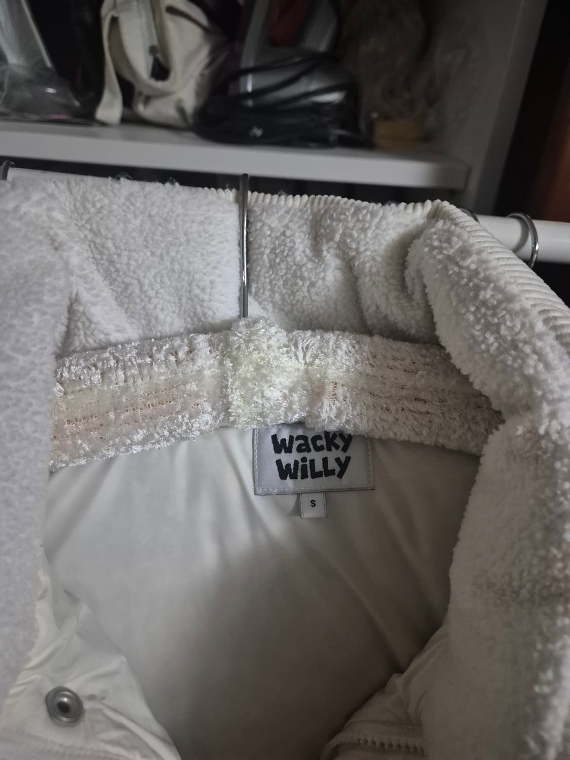 와키윌리 패딩 코듀로이 다운 푸퍼 아이보리 상품이미지5