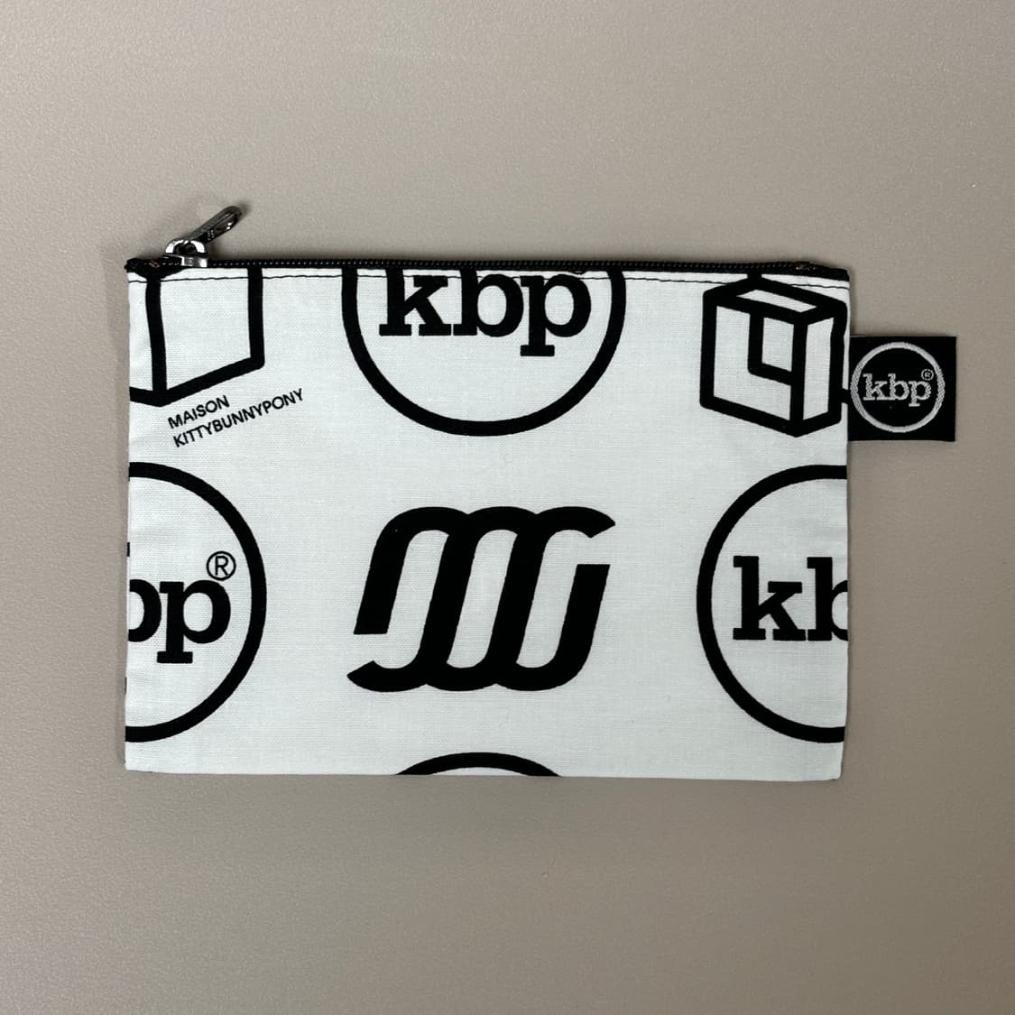[새상품] 키티버니포니 Maison KBP Seoul Pouch (s사이 상품이미지1