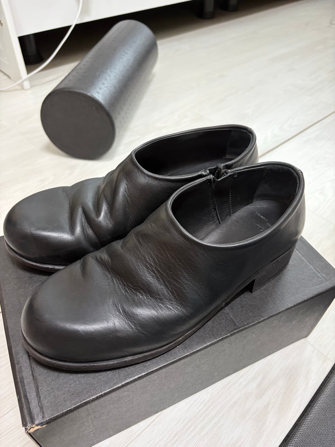 에드워드커밍 bubble toe zip-on 구두 상품이미지1