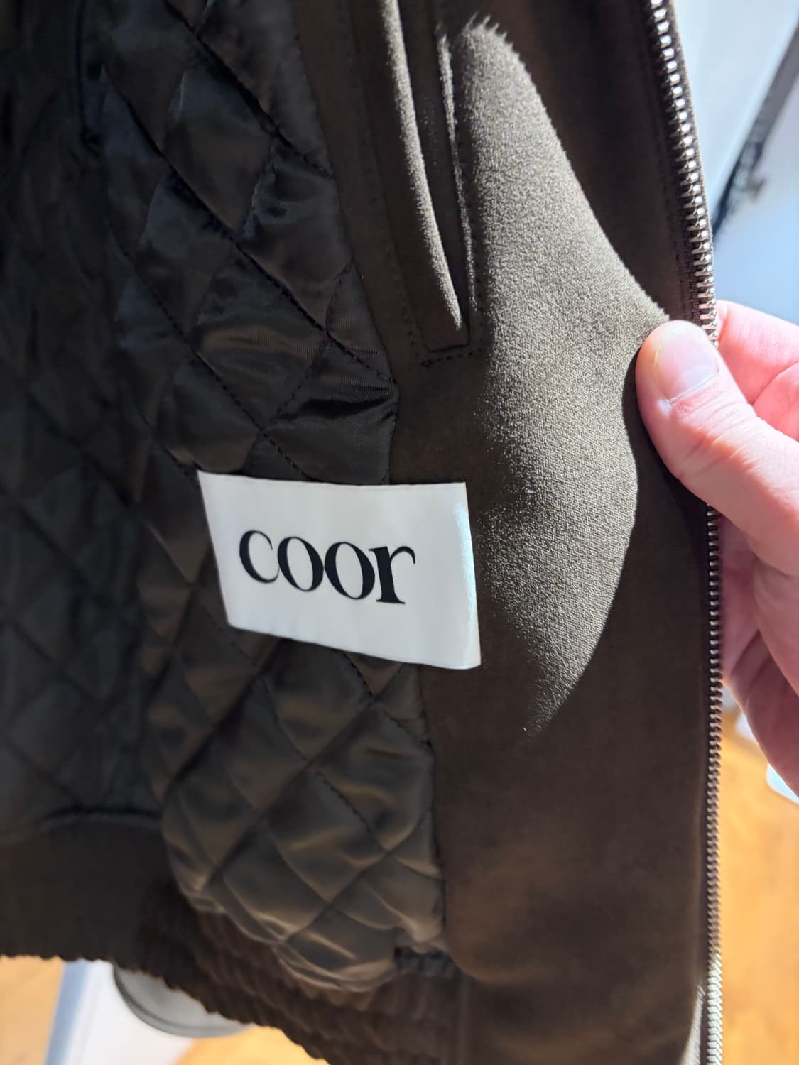 쿠어 퀄티드 페이크 스웨이드 스윙 자켓 (거의 새상품) 상품이미지2