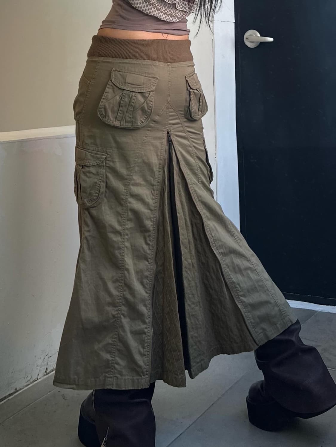 G.O.A khaki long skirt 상품이미지2