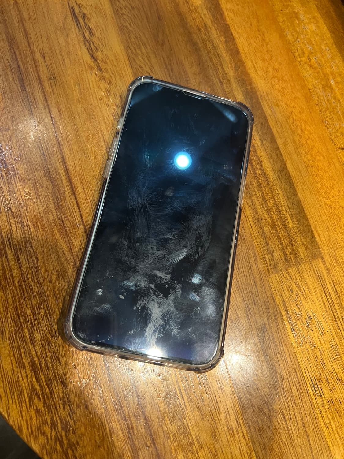 아이폰13화이트 상품이미지2