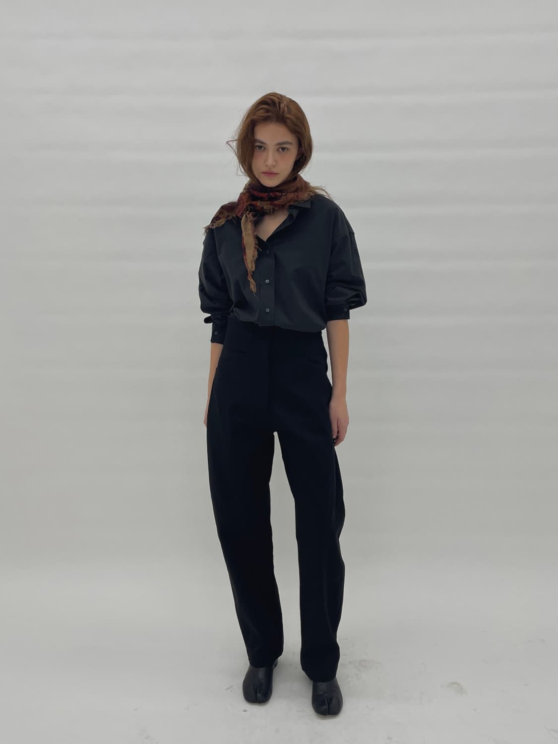 더하우스류 커브드 버클 팬츠 블랙 S 상품이미지2