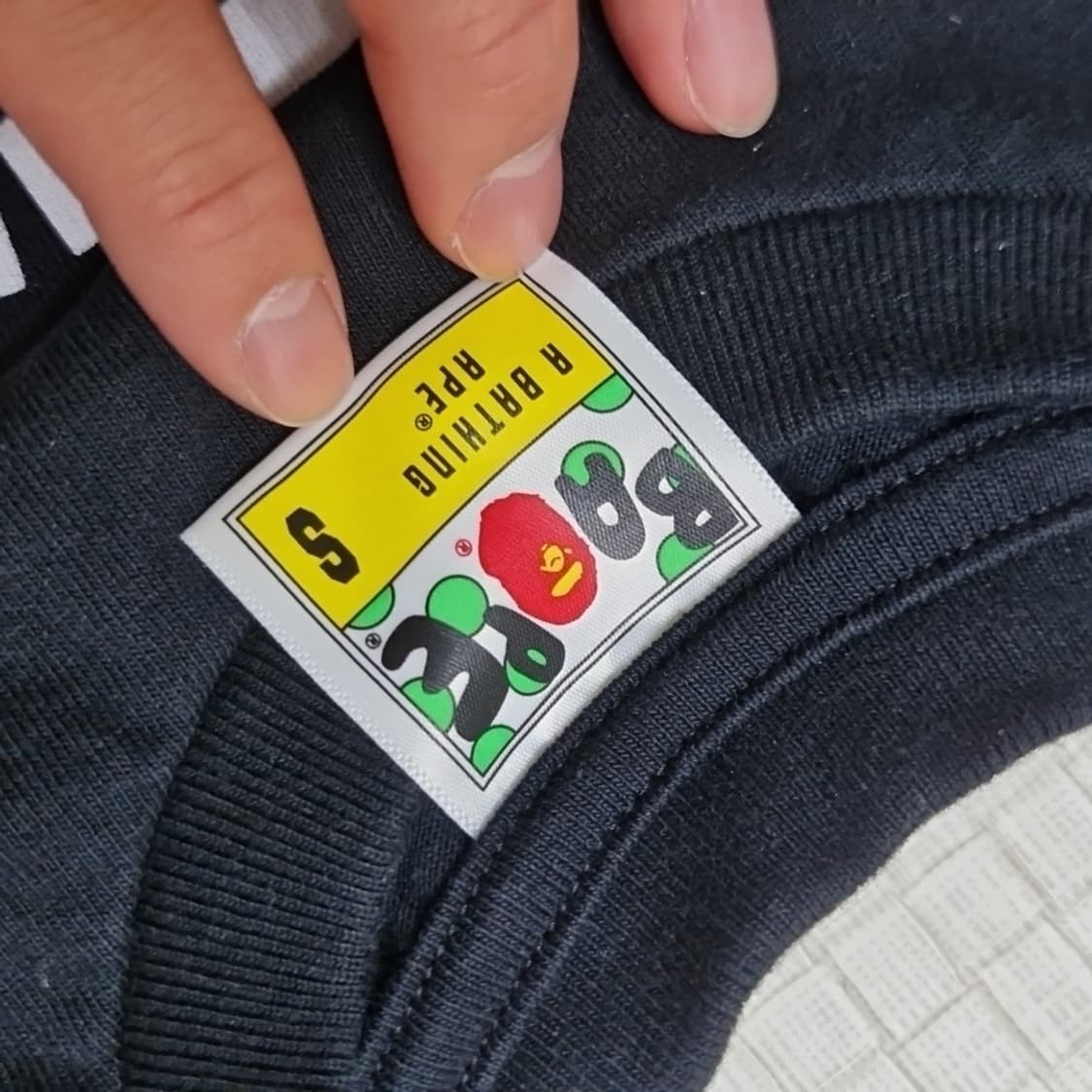 베이프 롱슬리브s 새상품 상품이미지3