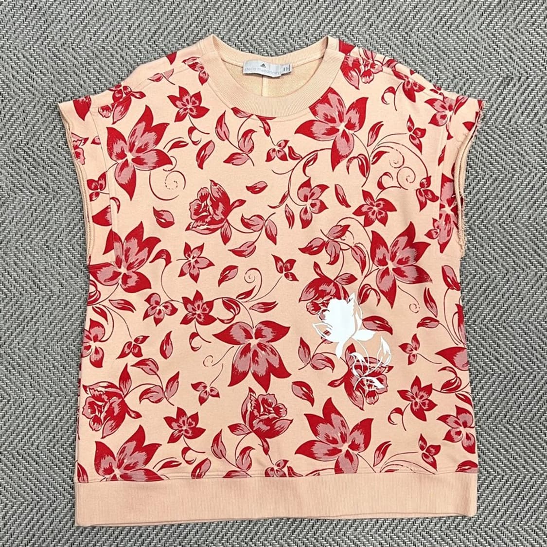 아디다스x스텔라맥카트니 플라워 베스트 v0891 상품이미지1