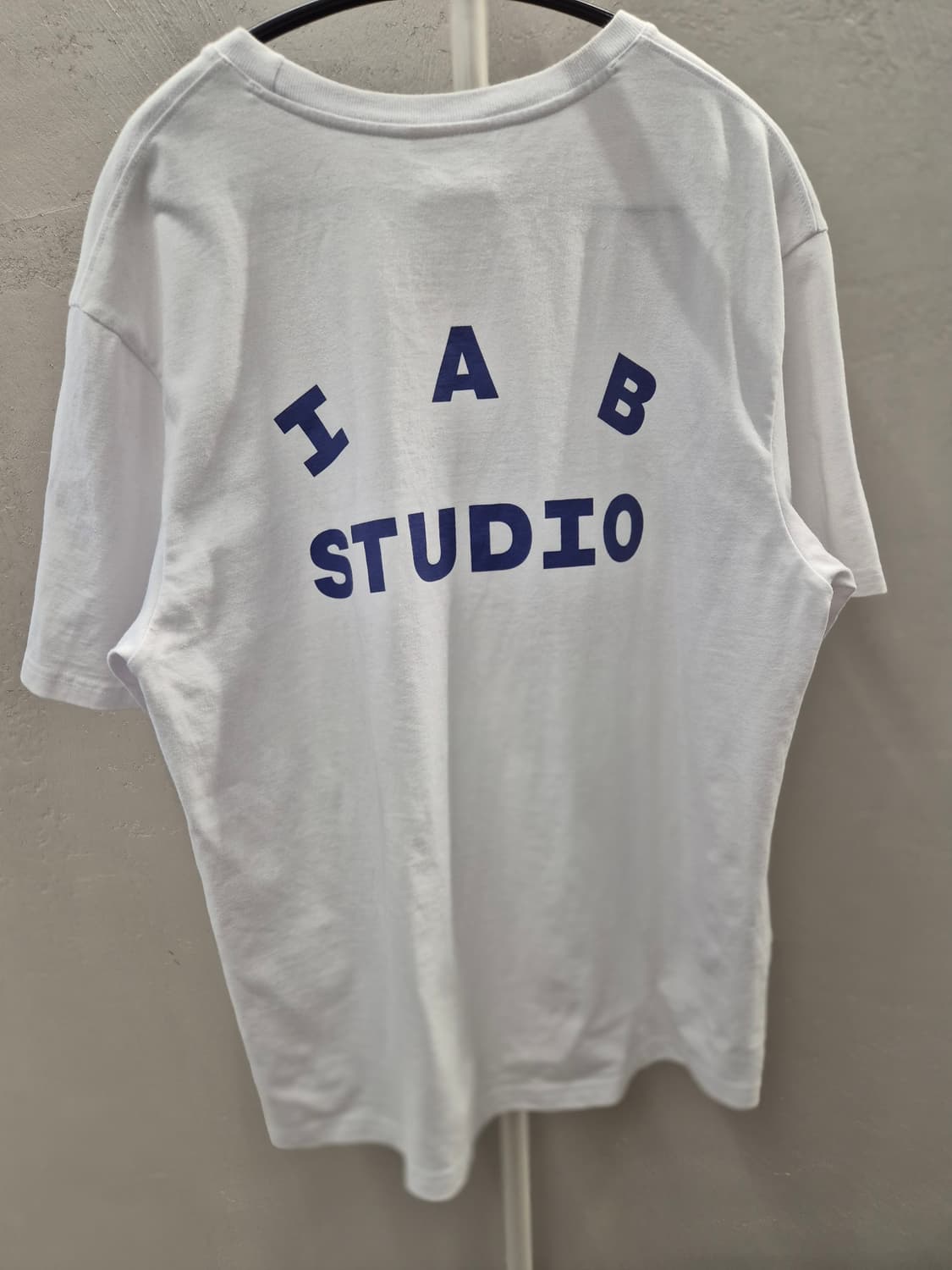 아이앱 스튜디오 반팔티 화이트 L 상품이미지3