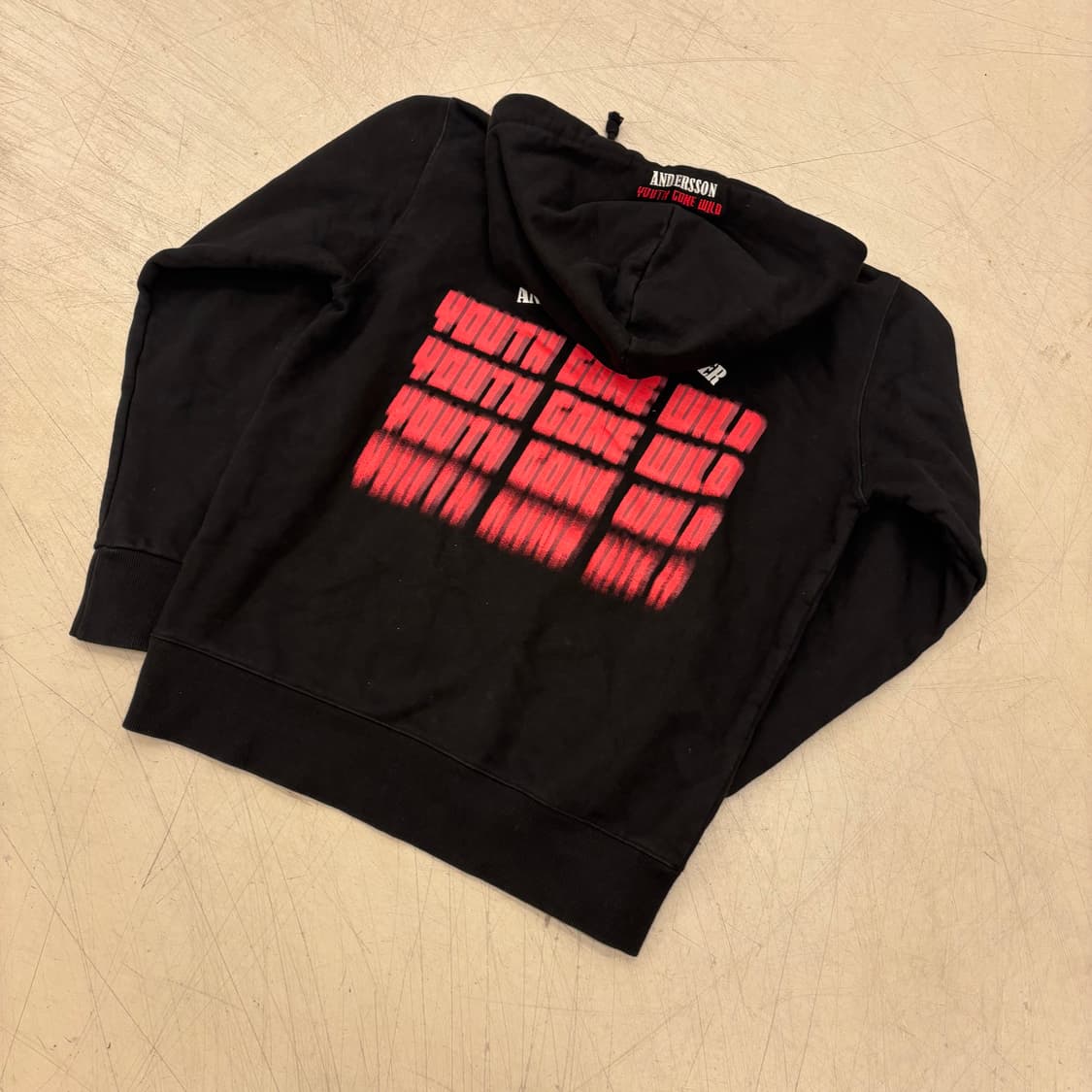 앤더슨 벨 빅로고 프린팅 후드티 상품이미지3