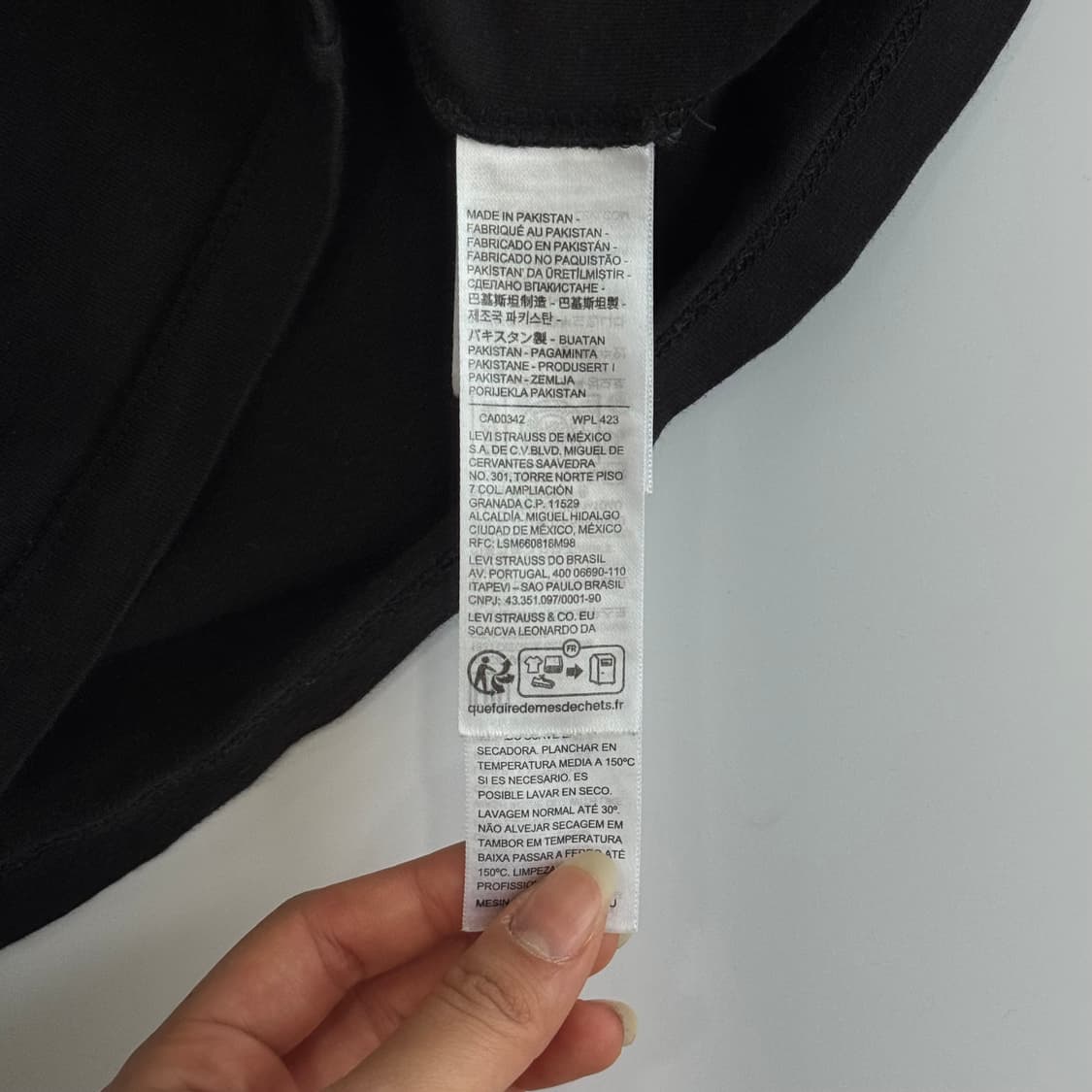 Levis 리바이스 스몰로고 블랙 반팔티 상품이미지6
