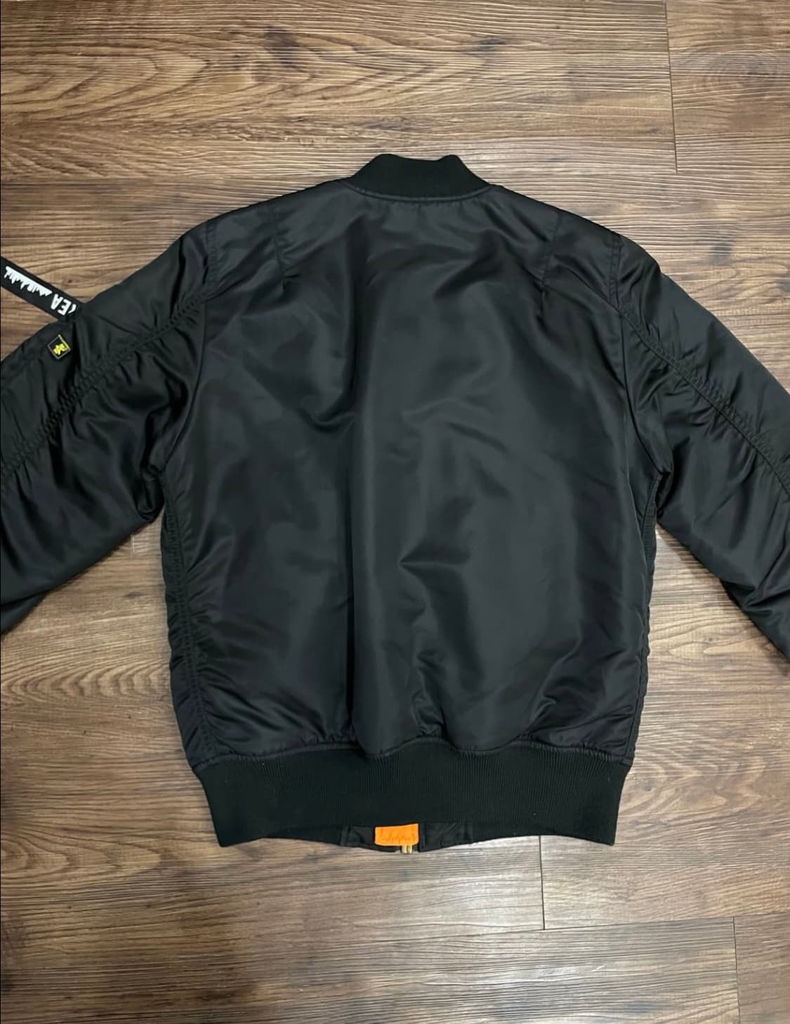 알파인더스트리 ma-1 플라이트 자켓 항공점퍼 블랙 상품이미지6