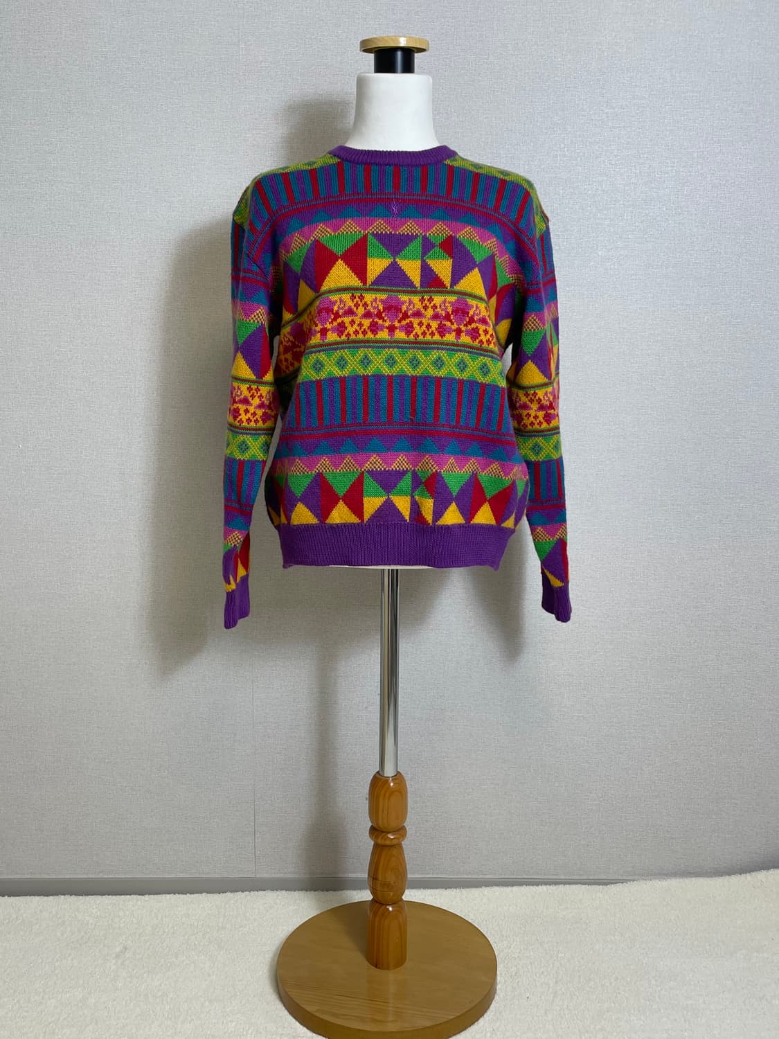 📍입생로랑 스웻 상품이미지1