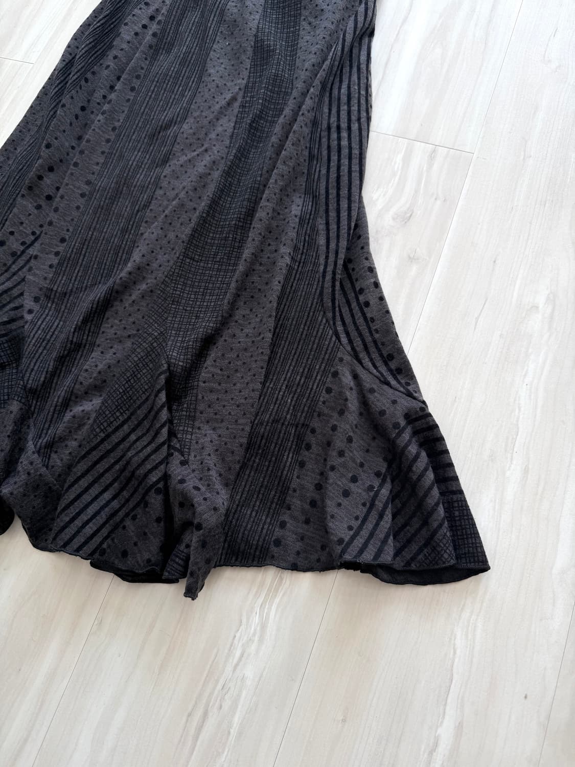 Dot stripe purple black long skirt 상품이미지3