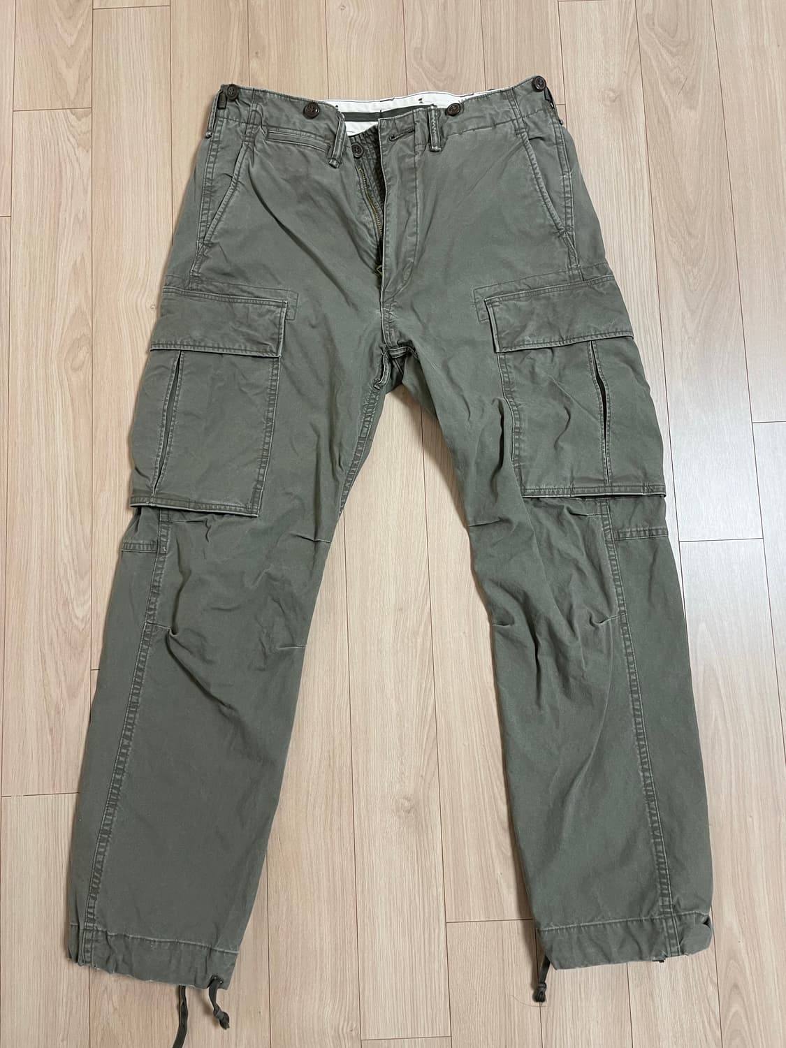 더블알엘 카고팬츠 팝니다. 상품이미지1