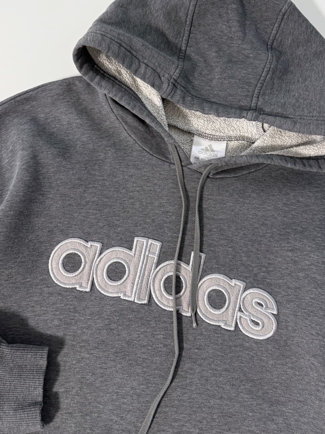 아디다스 오버핏 90‘s 빅로고 올드스쿨 그래이 스웻 후드  상품이미지2