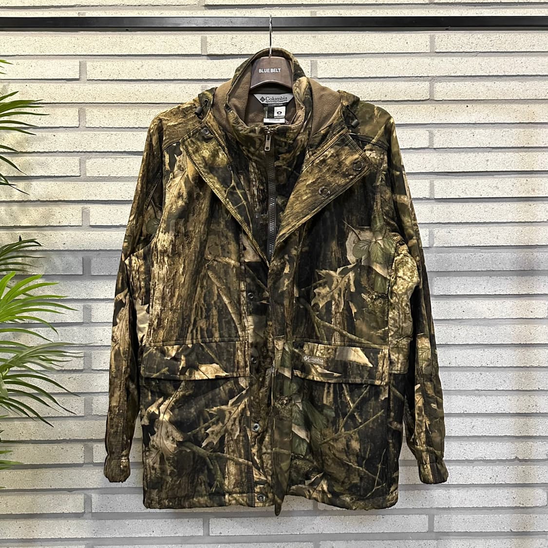 컬럼비아 리얼트리 후드 필드 자켓 기모안감 밑단 스트링 디테일 카키 상품이미지2