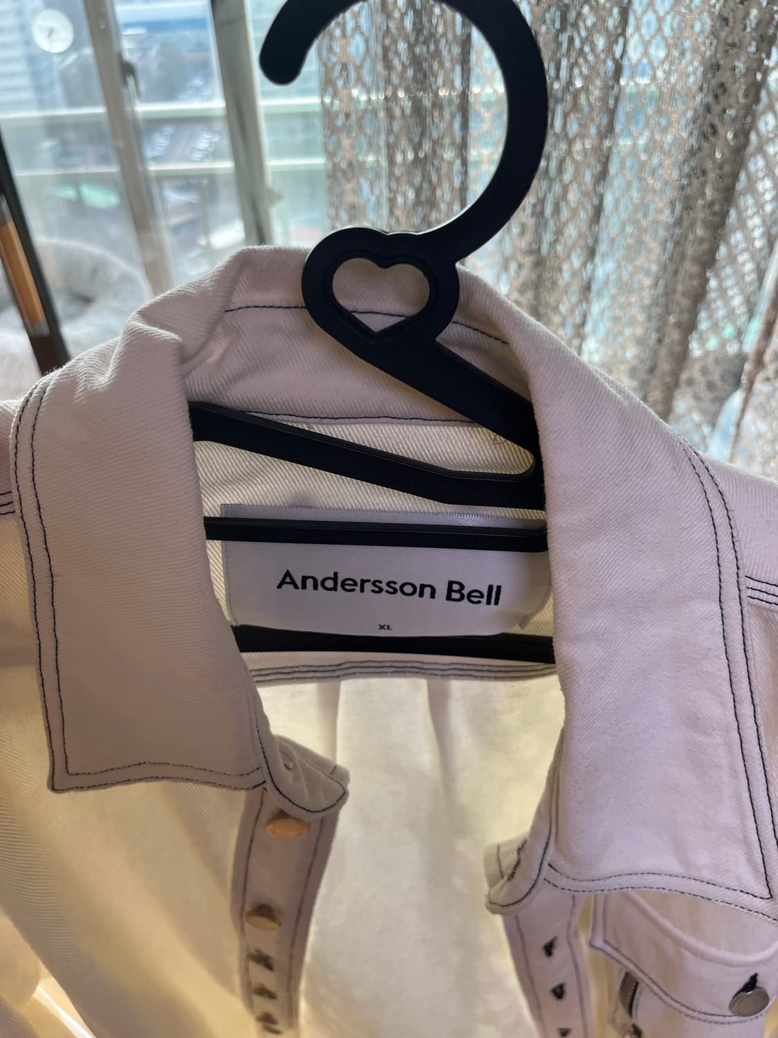 앤더슨벨 화이트 자켓 상품이미지3