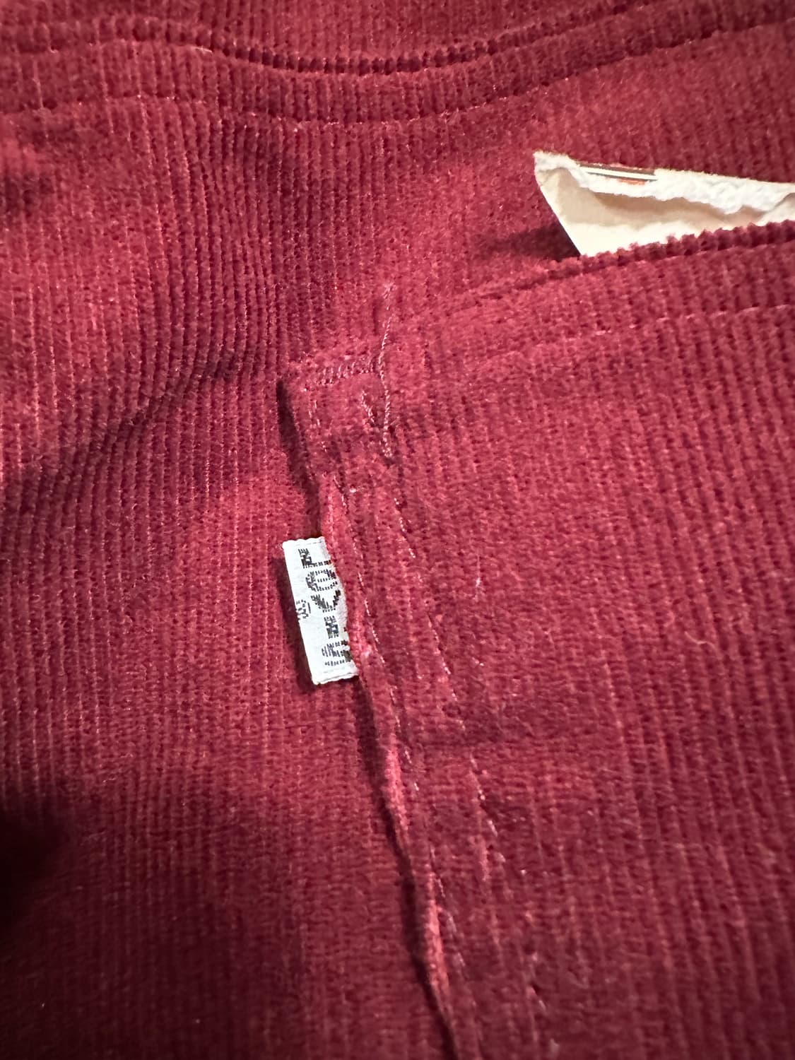 80s!! 38X31 데드스탁 리바이스 519 버건디 코듀로이 팬츠 상품이미지4